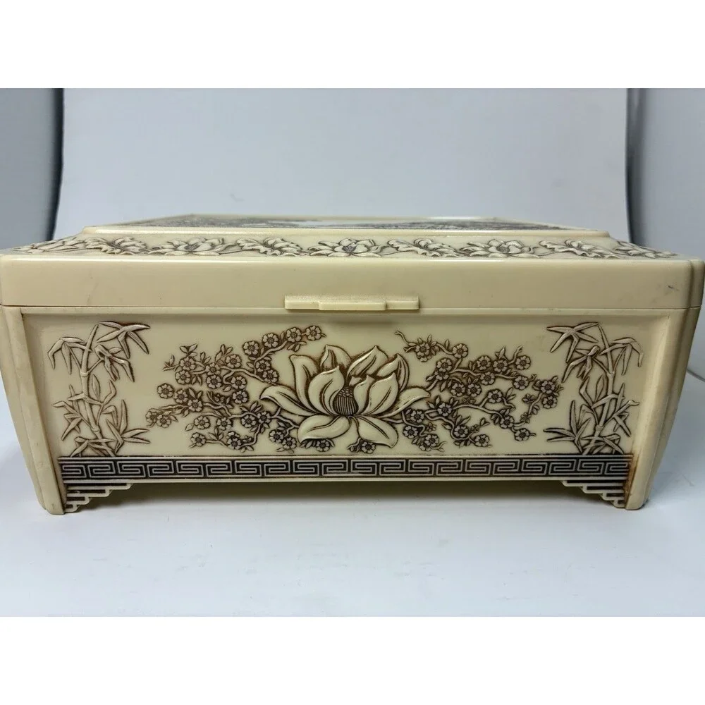 Vintage Japanese Bakelite Jewelry Storage Box 10/8/4 Super Detailed
